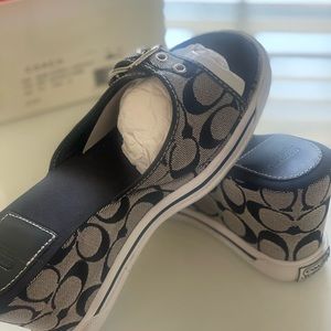 Coach Alyssa L Logo Wedges size 8